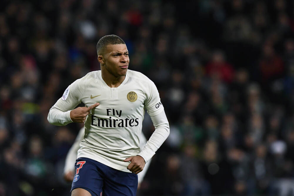 进化并非套路可循, 科学家发现环境变化将物种推向不同命运